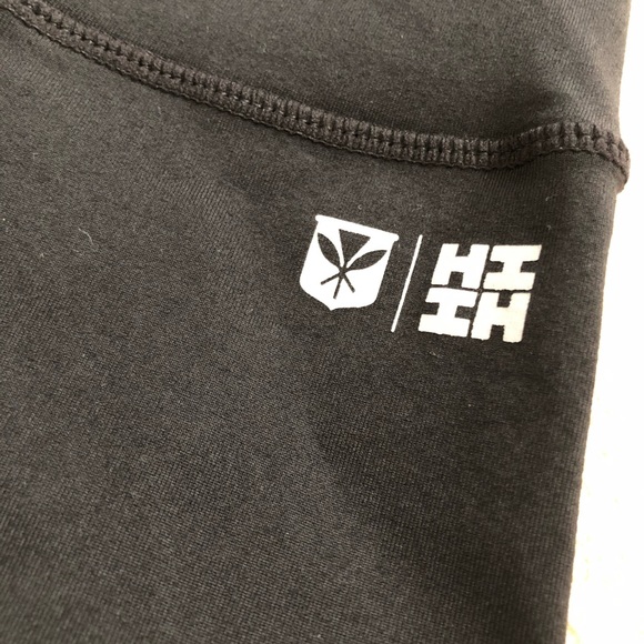 HI Finest Workout Leggings - Picture 3 of 4